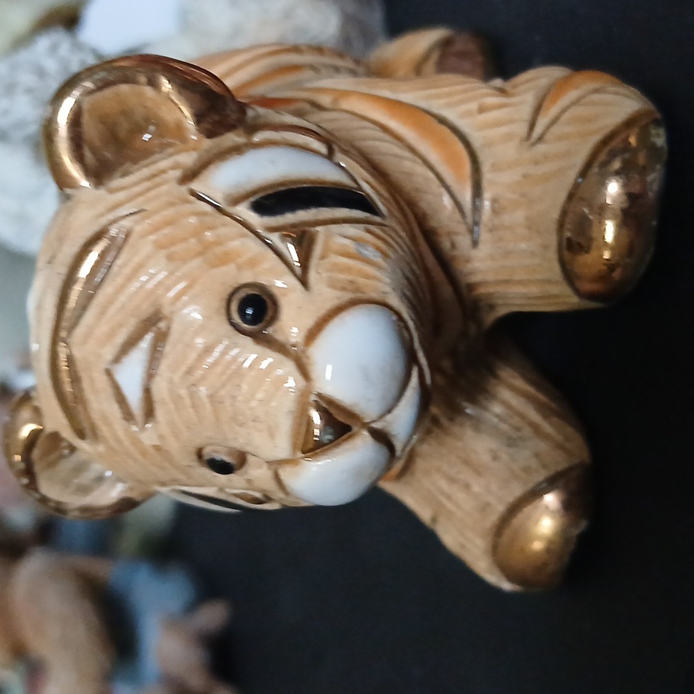 Artesania Rinconada #1706 Baby Tiger